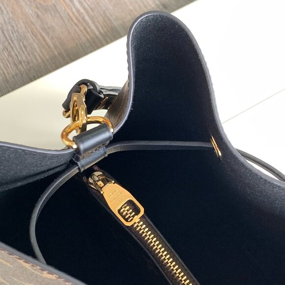 Louis Vuitton Monogram Bucket Large Black Lining - Picture 8 of 9